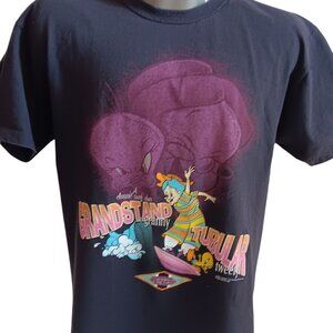 Men's T-shirt Large Single Stitch Vintage 1990's 1996 6 Flags Tweety Bird Granny